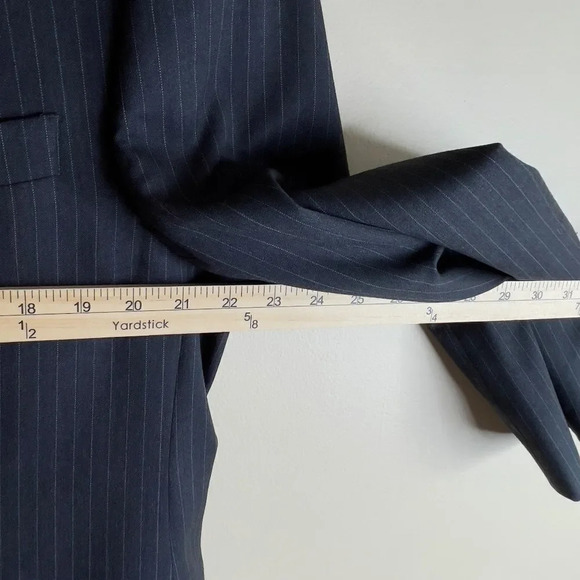 Chaps Pinstripe Wool Blazer Size 42R - Picture 7 of 13
